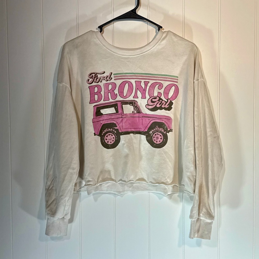 Grayson Threads Ford Bronco Girl Graphic Sweatshirt Cream Pink Cropped Small